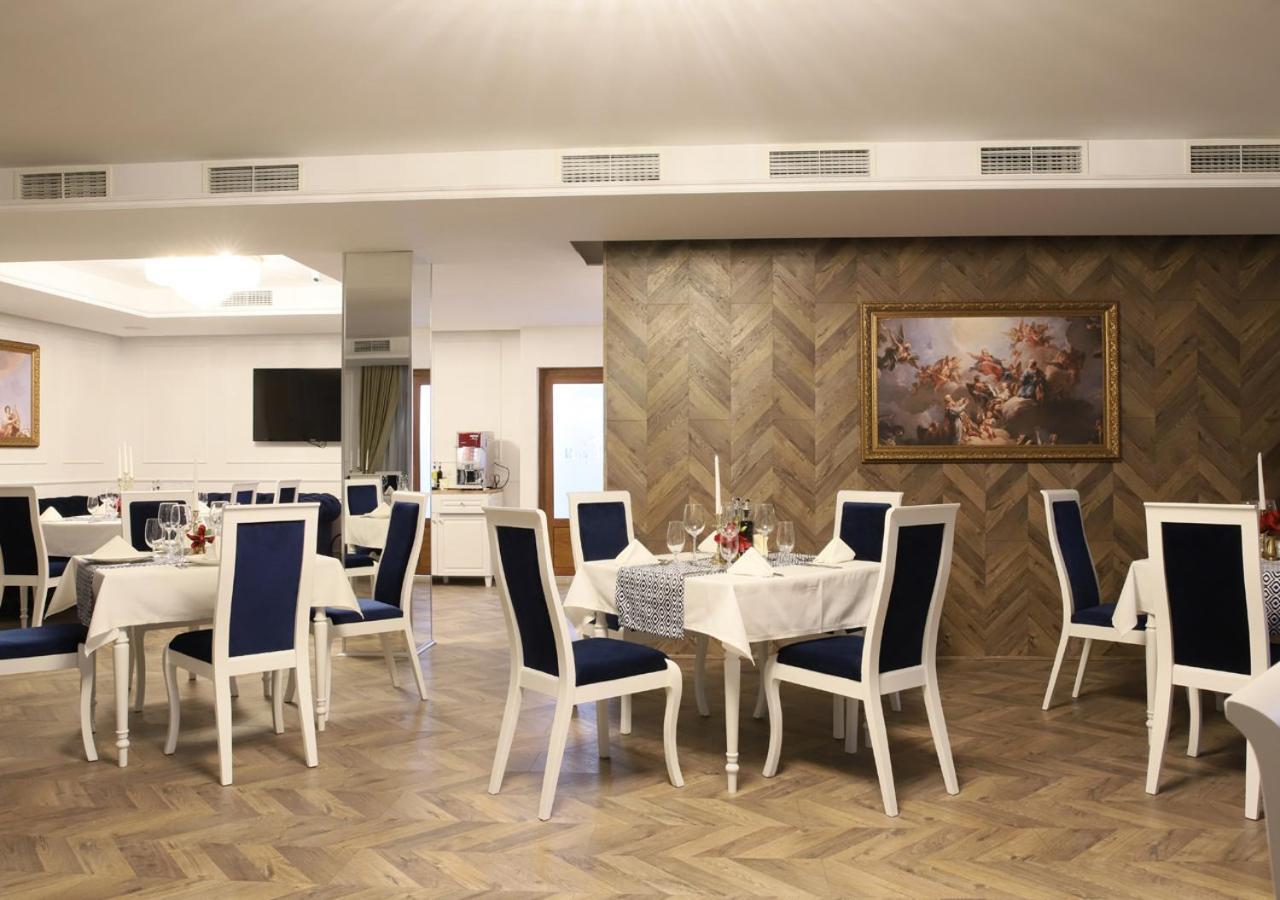 Monte Vedetta Hotel Sliven Luaran gambar