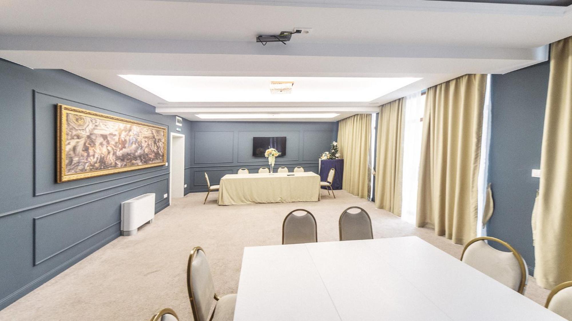 Monte Vedetta Hotel Sliven Luaran gambar